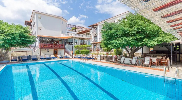 Ionia Hotel, Забронировать Отель Скопелос Скопелос, рядом с Фольклорный музей Скопелоса