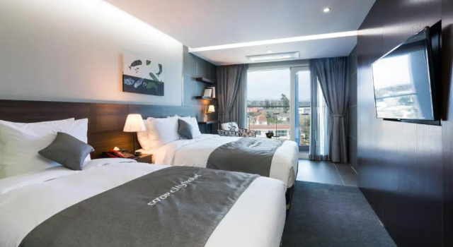 Семейный номер Standard с видом на горы CO-OP City Hotel Harborview