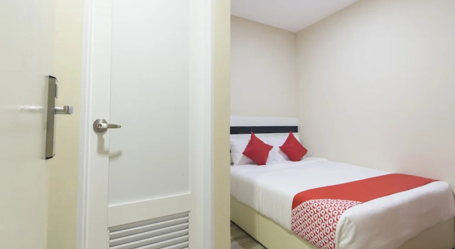 LEA GUEST HOUSE & CAFE Lukut, Rezervați Pensiune Pensiuni în Port Dickson, Pensiune