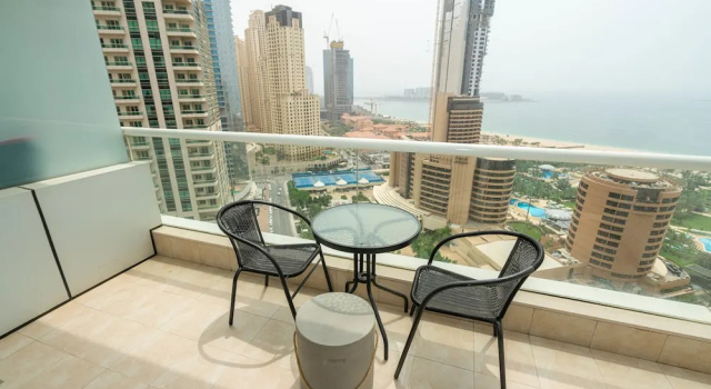 Апартаменты FantaStay Botanica Towers