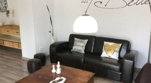 very pleasant house with swimming pool in mouriès, near Les baux de provence in the alpilles – 6 people, Забронировать Отель Мурьес Альпий