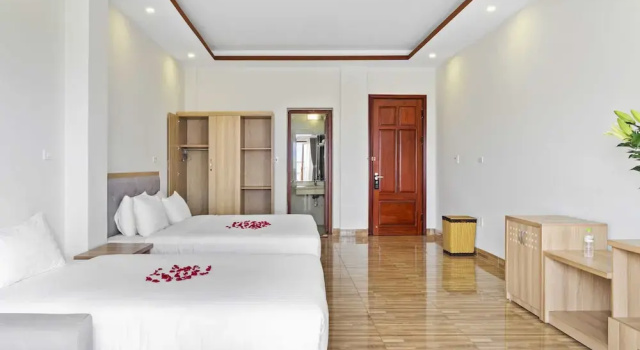 Трёхместный семейный номер Standard c 1 комнатой Nara Hotel