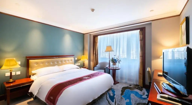 Номер Comfort Golden Ocean Hotel