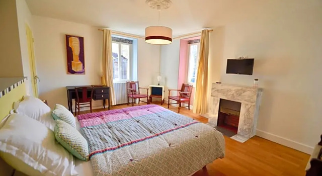 Chambres d'hôtes La Source du Vallon, 予約 ホテル サル ラ スルス Aveyron