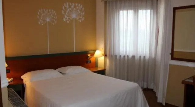 Номер Classic DOMUS Grand Hotel