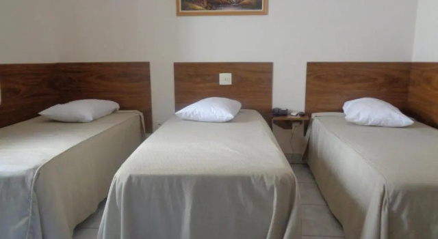 Трёхместный номер Standard Rio Claro Plaza Hotel