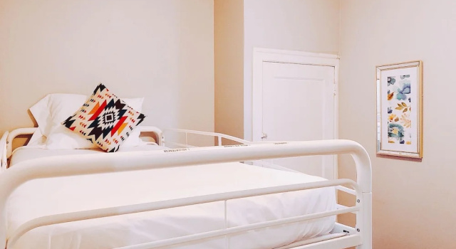 Номер Standard Three Bedrooms Two Bathrooms Entire Unit