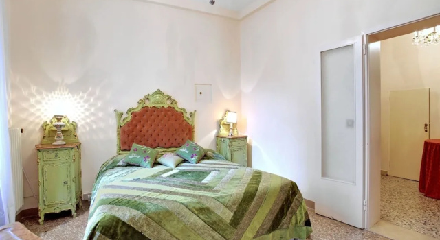 Grimaldi Apartments - Ca della Torre, Забронировать Апартаменты/квартира Сан-Марко Венеция
