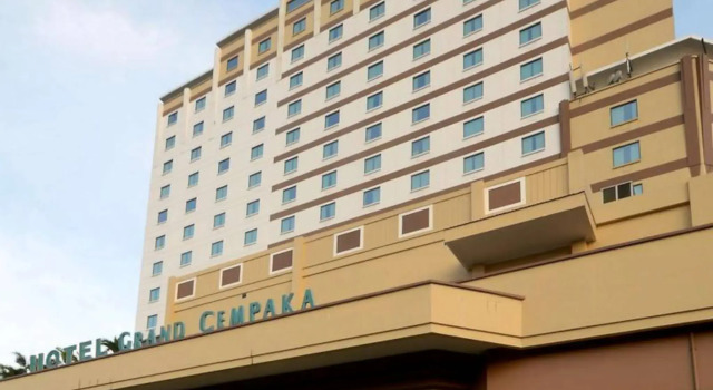 Hotel Grand Cempaka, Забронировать Отель Cempaka Putih Джакарта