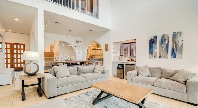 Dock & Outdoor Entertainment: Home on Lake Conroe, Rezervasyon Tatil Evi Montgomery 