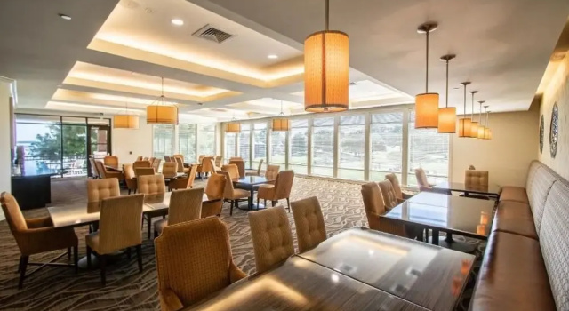 Sweetwater at Lake Conroe, Забронировать Курортный отель Отели Монтгомери с парковкой, Парковка