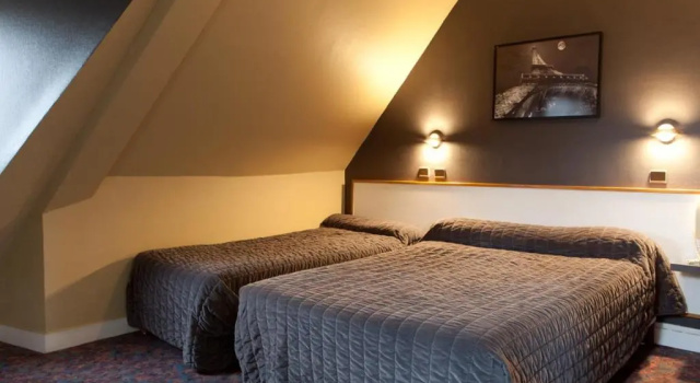 Трёхместный номер Standard Grand Hôtel De Paris