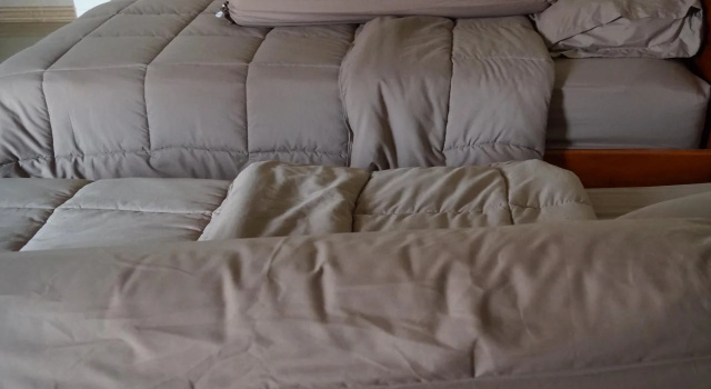Aomsin Guesthouse, Rezervovat Hotel Ban Phongam 