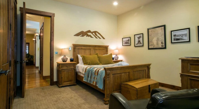 The Lodge at Gray's Crossing by Tahoe Mountain Properties, Забронировать Дом для отпуска Виллы Траков, Вилла
