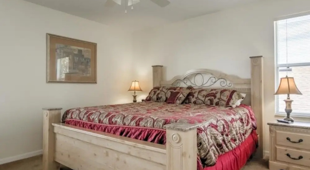 Коттедж Southern Comforts Of Private Pool Gated 4 Bedroom Home by RedAwning