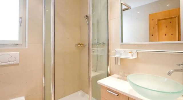 Двухместный номер Economy Edelweiss Swiss Quality Hotel
