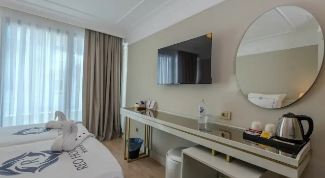 Номер Deluxe с видом на окрестности Reo Hotel