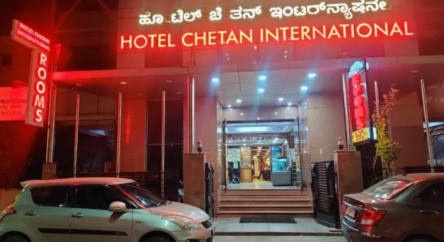 OYO 592 Hotel Chetan International