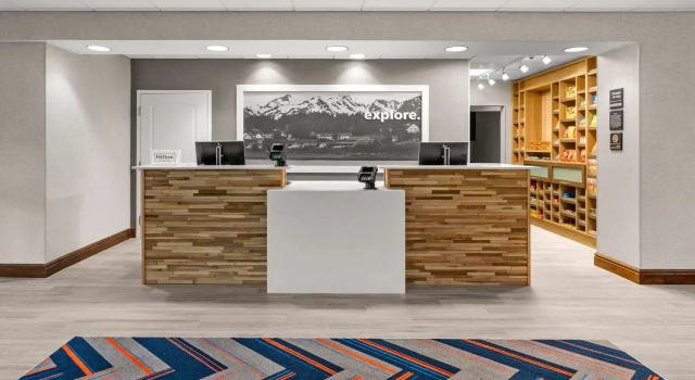 Hampton Inn & Suites Fairbanks, Boek Hotel Alaska Hotels met een Zwembad, Zwembad