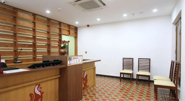HOTEL DWARA, Забронировать Отель Мадхапур штат Карнатака