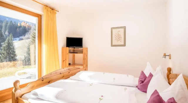 Lettnerhof Bnb Wohnung 2, Забронировать Отель «постель и завтрак» Отели План-де-Коронес с парковкой, Парковка