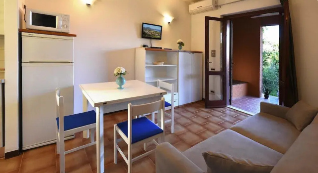 Residence Il Vascello, Забронировать Отель Монте-Най Коста-Рей