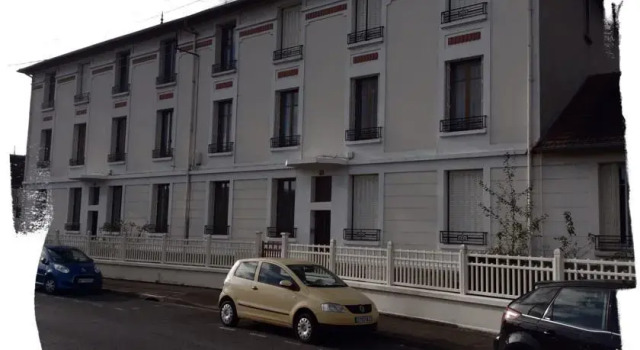 La Parenthèse, Забронировать Апартаменты/квартира Монлюсон Allier, рядом с Конгресс-центр "Атанор"