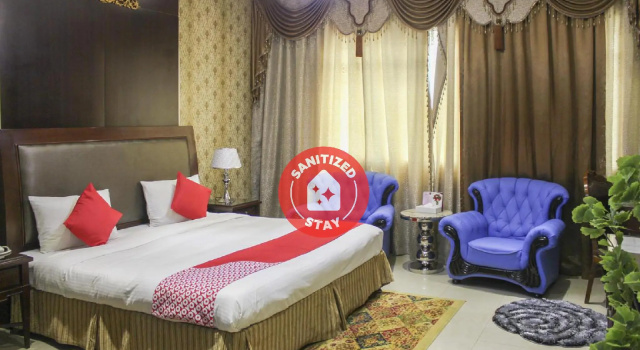 OYO 137 Clifton International Hotel