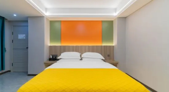 Люкс Yuejiang Shiguang Homestay (Gucheng Chaoren Park)