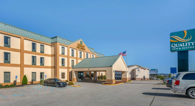 Quality Inn & Suites Jefferson City, Rezervovat Hotel Jefferson City Missouri