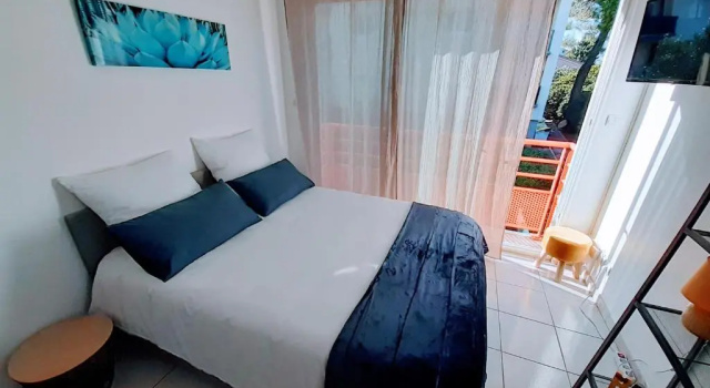 Студия Studio 2 étoiles, wifi, proche commerces, A9, transports, plages