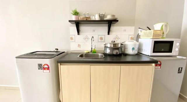 Двухместная студия Standard с видом на город Chrisenbel Suites - Pinnacle PJ