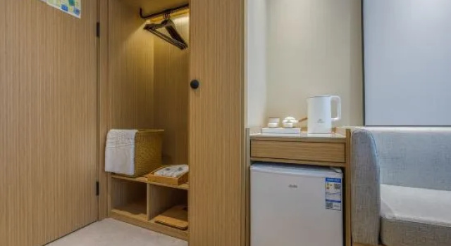 Люкс Shanghai Lanshu Smart Hotel (Jinshan City Beach Branch)