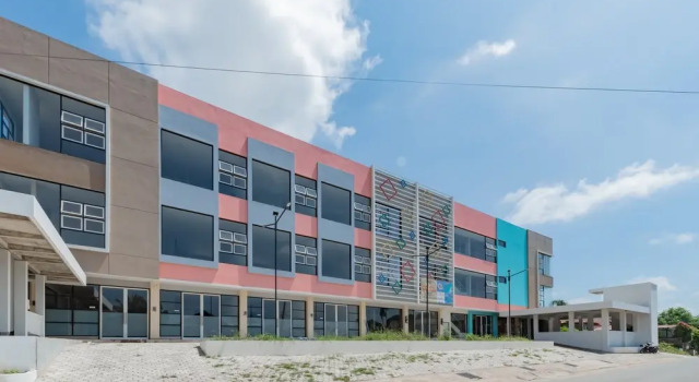 Sans Hotel Berau Square, Rezervovat Hotel Tanjungredep 