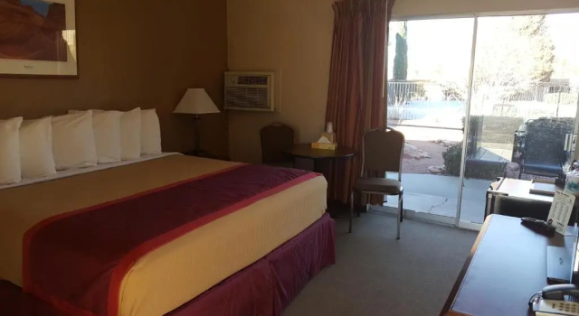 Номер Standard Lake Powell Canyon Inn