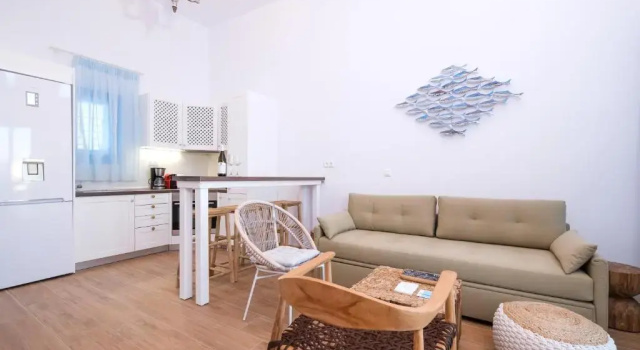 Aelia Collection Suites - Adults Friendly, Забронировать Вилла Отели Skyros с бассейном, Бассейн
