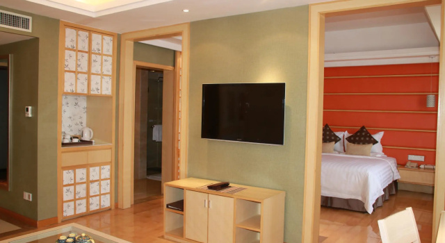 Люкс Zhengzhou Yuehai Hotel