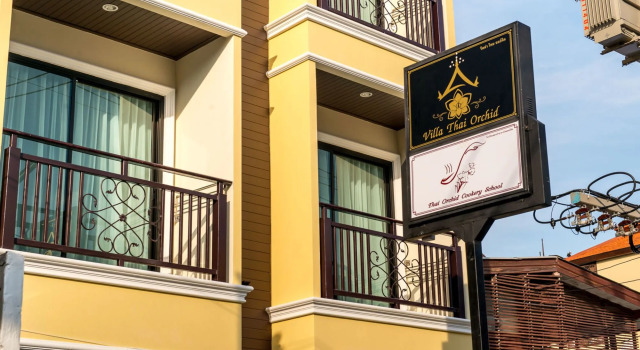 Villa Thai Orchid, Rezervasyon Villa Phra Sing 