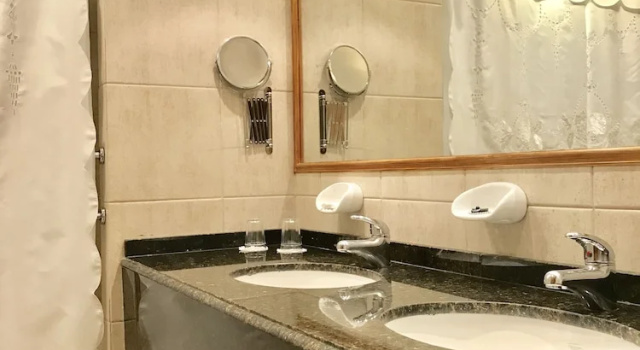 Четырёхместный номер Huinid Bustillo Hotel & Spa