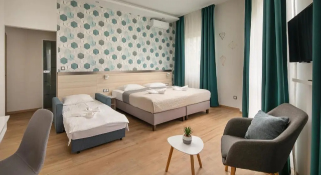 Kristály Hotel, Забронировать Отель Отели Кестхей с парковкой, Парковка