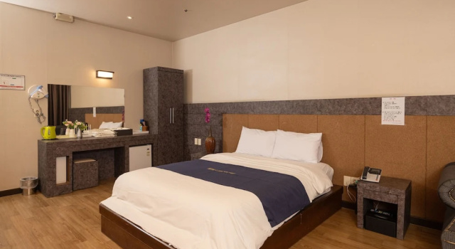 Семейный номер Standard Cosmos Hotel