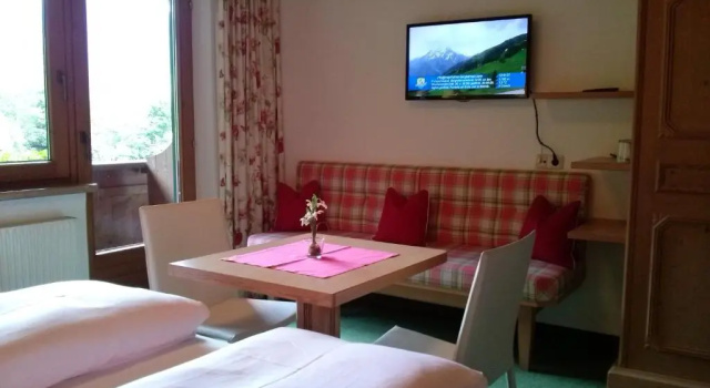 Двухместный номер Standard с балконом Hotel Garni Erler