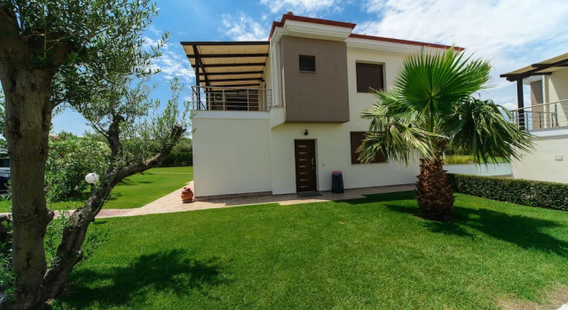 Villas Hanioti, Забронировать Отель Отели Ханиоти с парковкой, Парковка