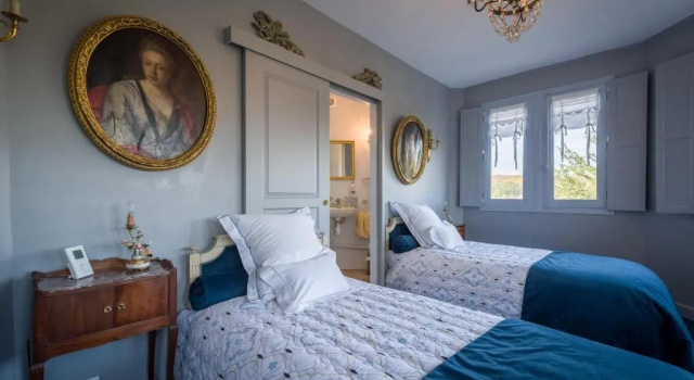 Двухместный номер Standard Chambres dHôtes Manoir de Montecler