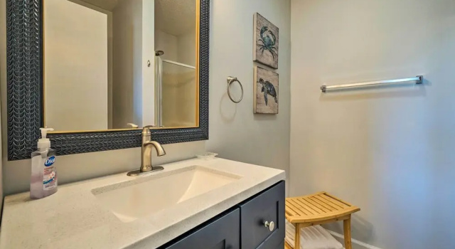 Апартаменты Holden Beach Vacation Rental: Short Path to Beach