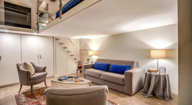 Chiaia Loft in Napoli, Забронировать Отель Кьяйя Неаполь, рядом с Неапольские катакомбы