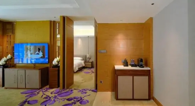 Люкс Deluxe Wugong Mountain Rongyuan International Hot Spring Resort