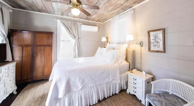 Двухместный номер Standard с балконом Katy House Bed and Breakfast