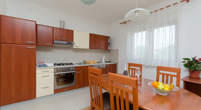 Apartments Goran, Забронировать Апартаменты/квартира Отели Ровинь с парковкой, Парковка
