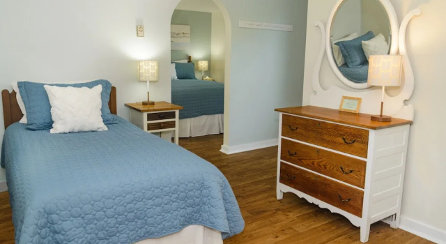 Трёхместный номер Standard Harbourview Inn